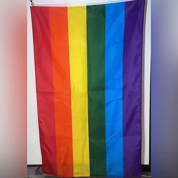 Rainbow flag 🏳️‍🌈 🌈 - Picture 4 of 6